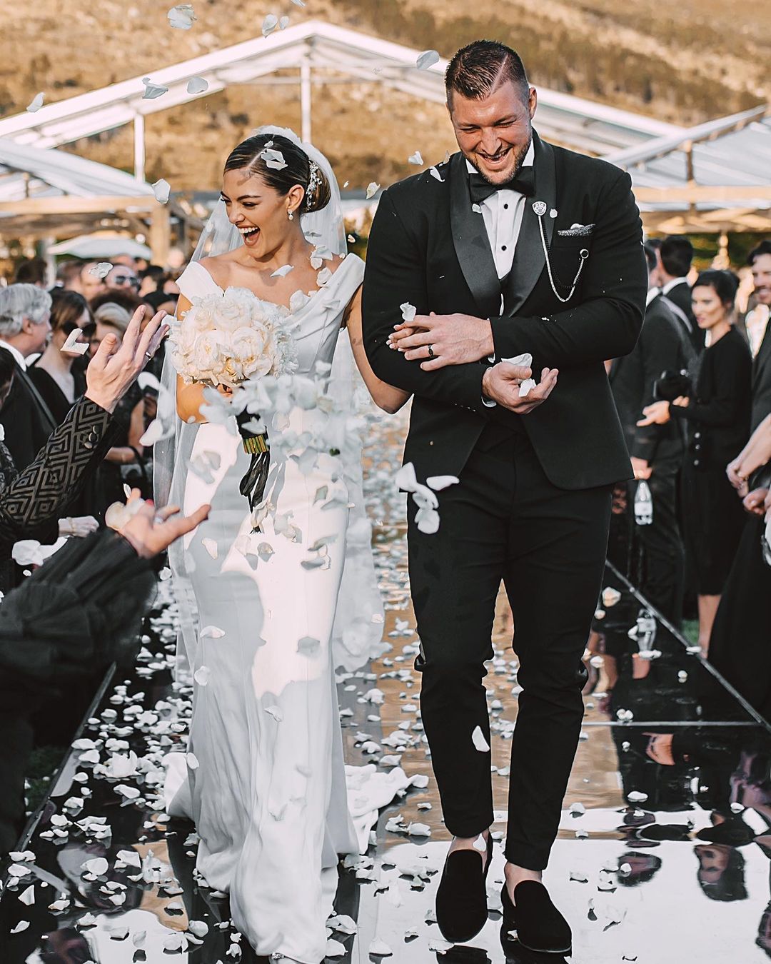 Tim Tebow found his love of his life Demi-Leigh and tied knot on 2020.